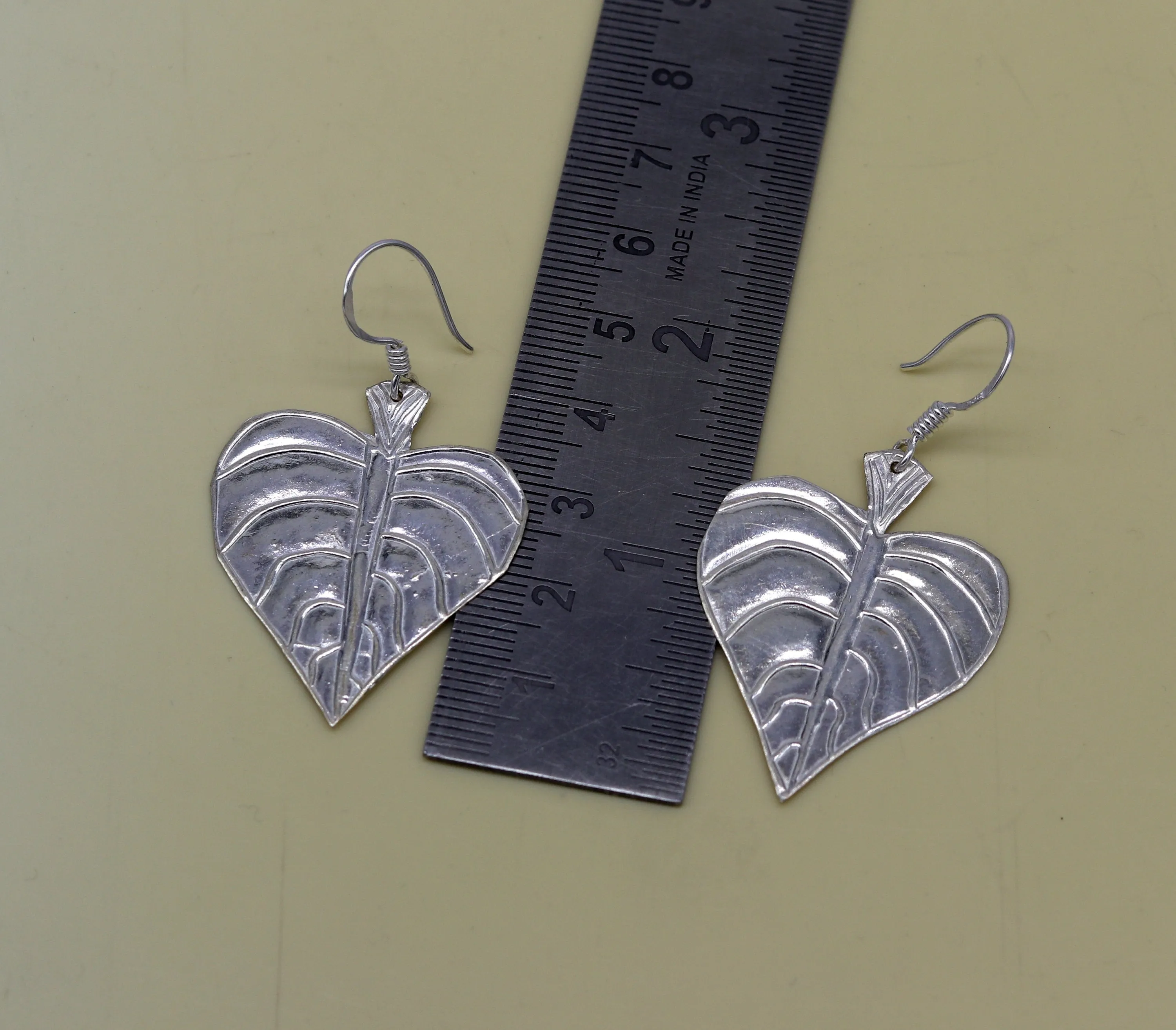 925 sterling silver handmade fancy stylish design peepal tree leaf earring excellent customized hoops earring summer collection ear491