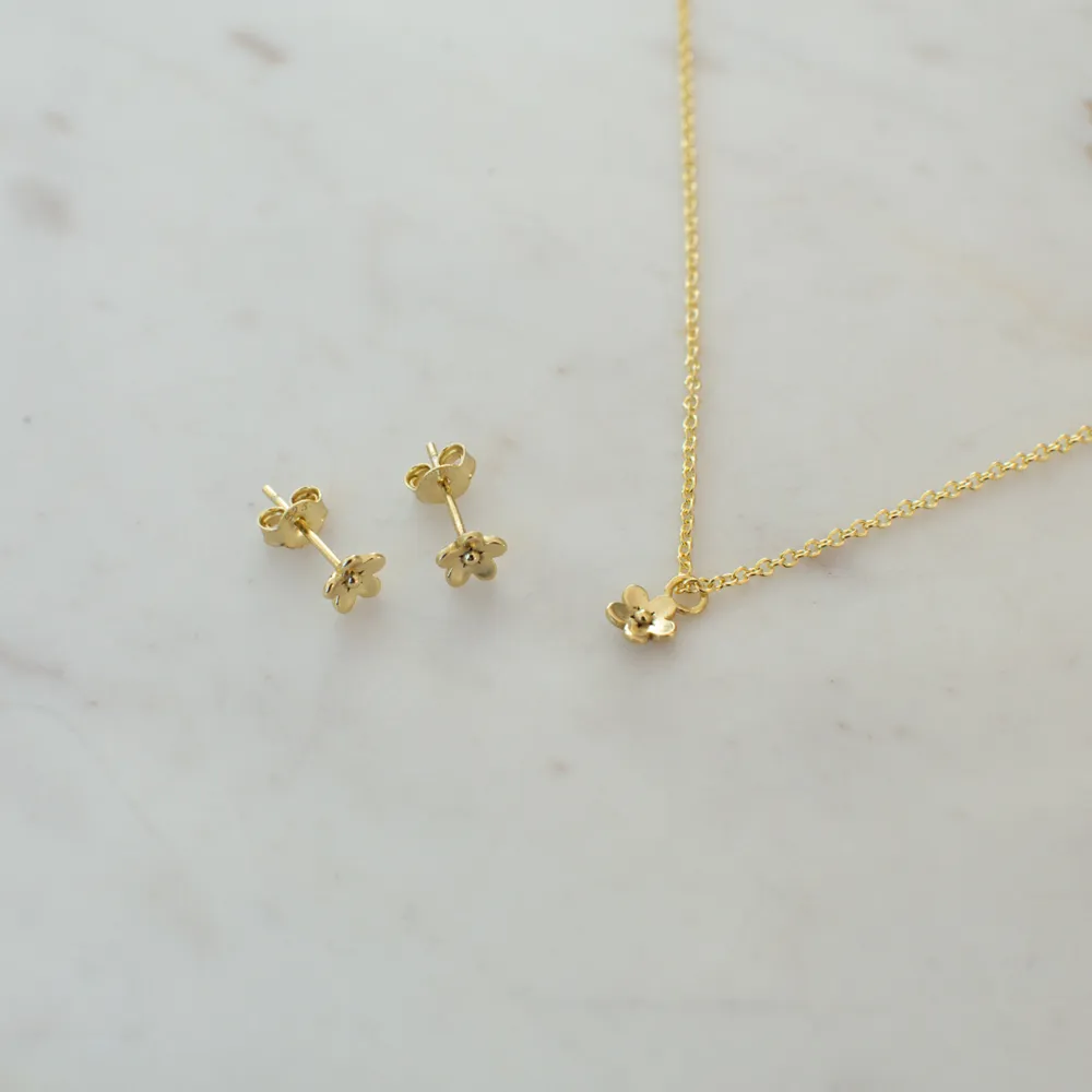 Daisy Day Necklace