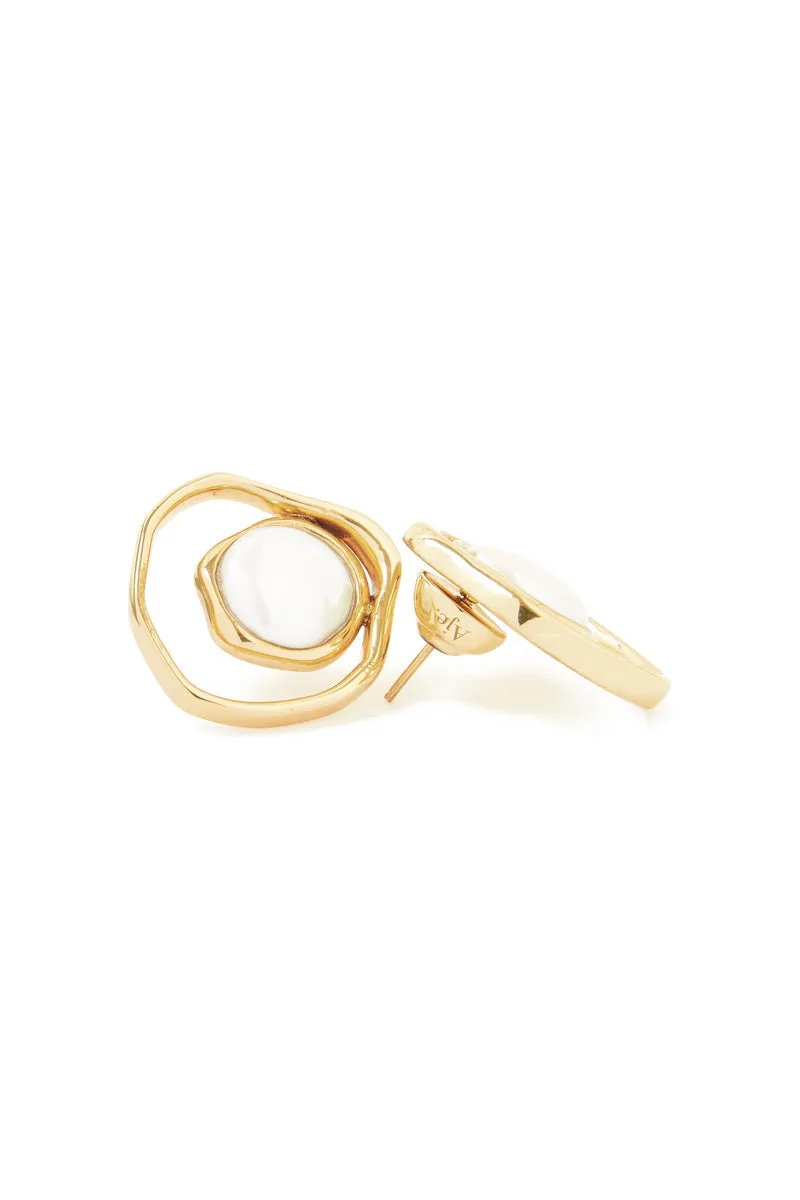 Deco Organic Pearl Studs