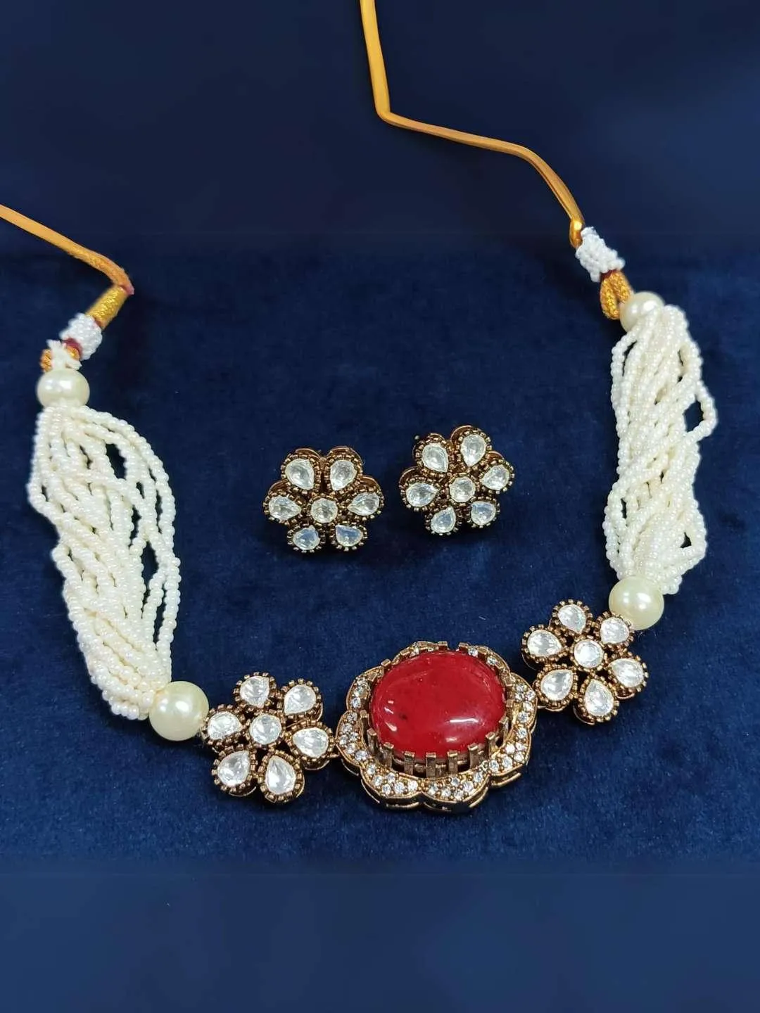 Doublet Stone Embedded Pearl Choker