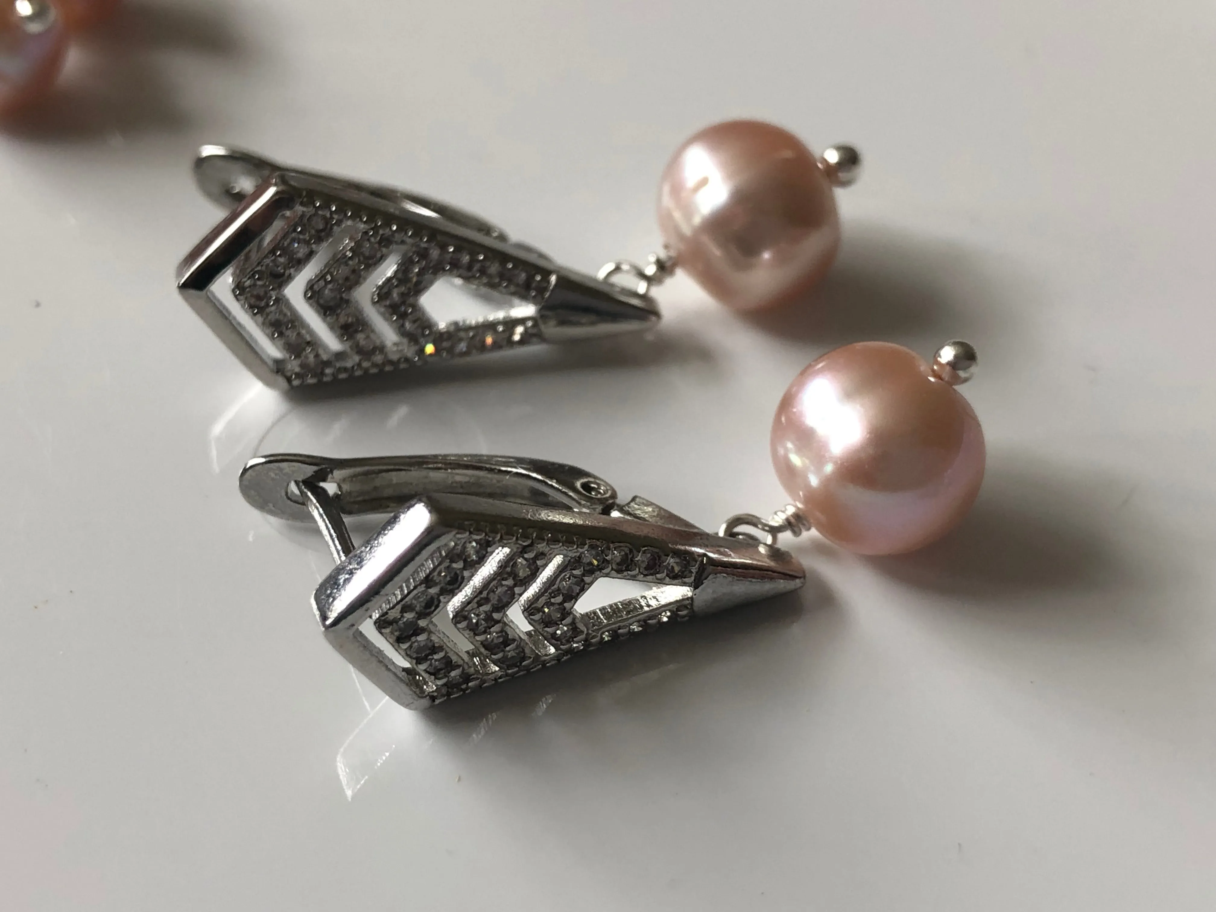 Earrings: Ivory baroque freshwater drop pearl Art Deco style - classic