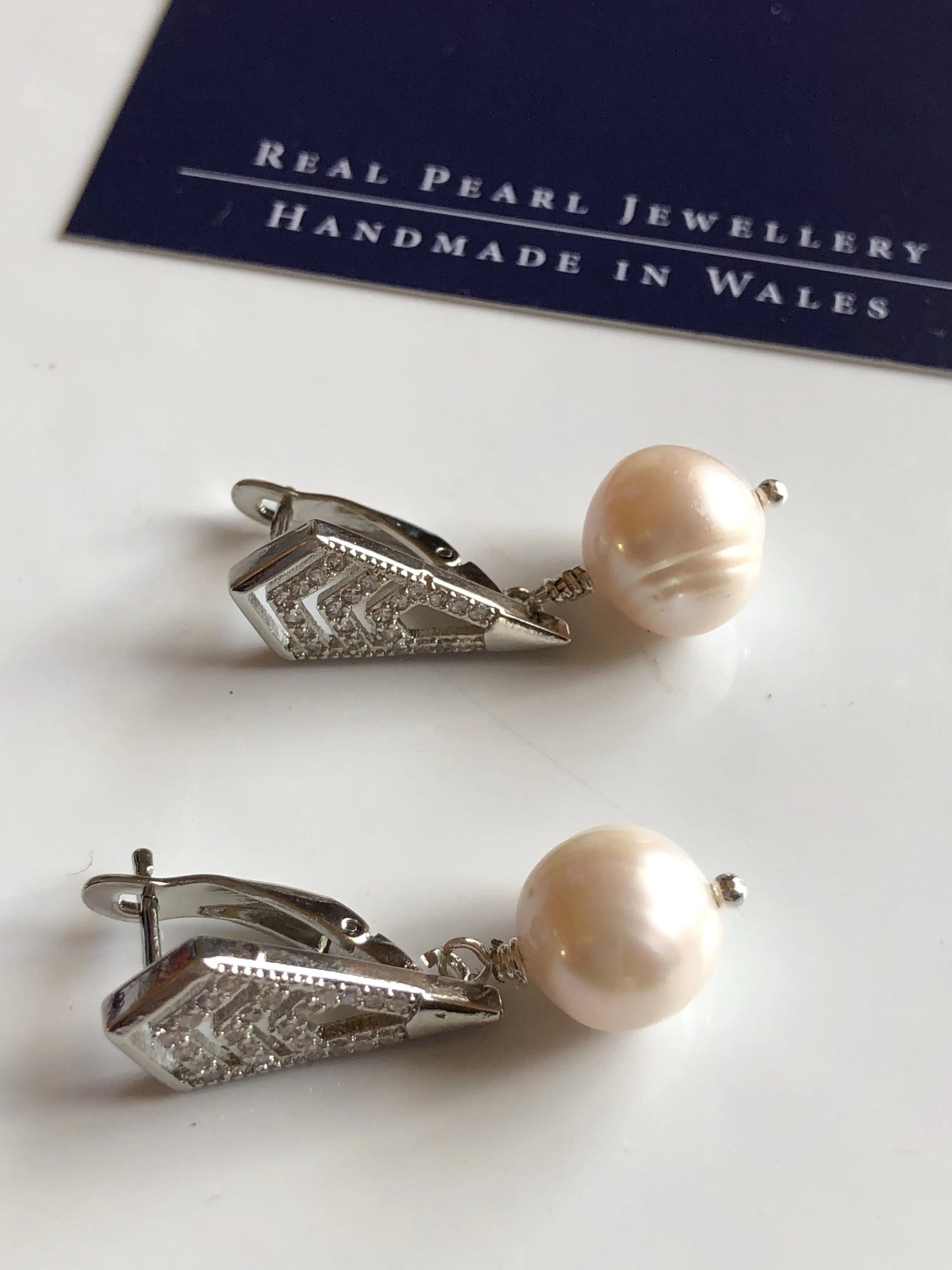 Earrings: Ivory baroque freshwater drop pearl Art Deco style - classic