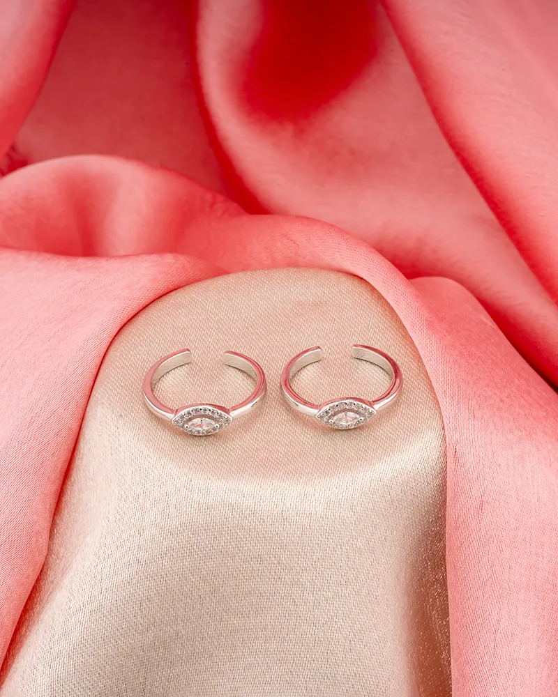 Elegant Eye Toe Ring