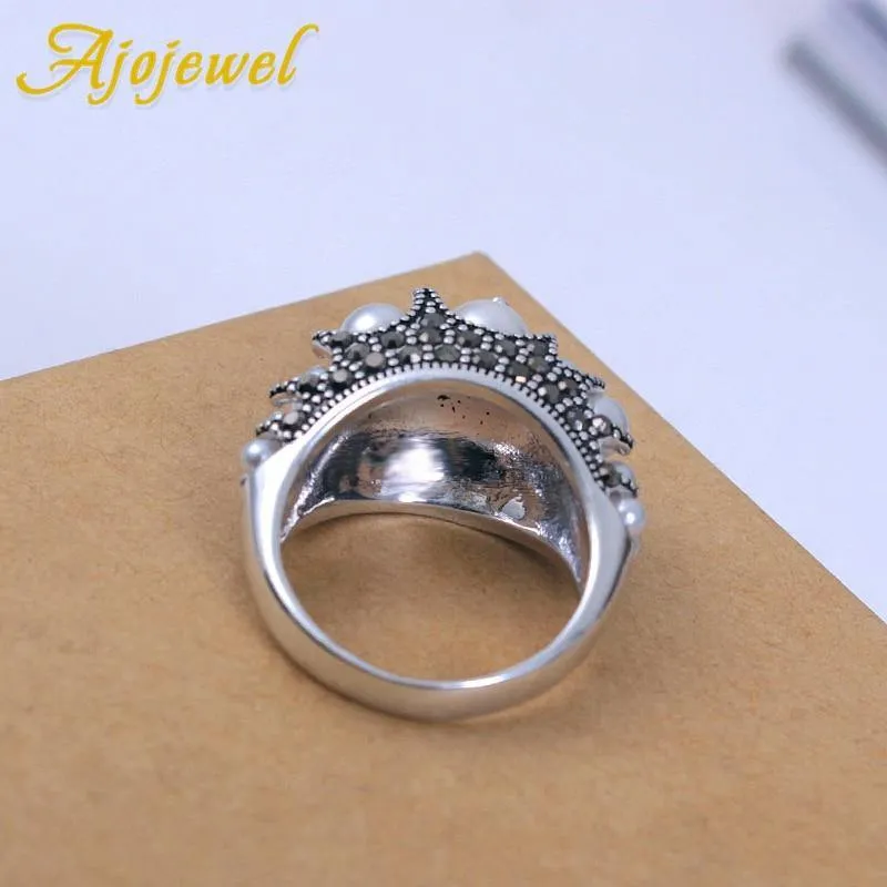 Elegant Vintage Simulated-Pearl Ring