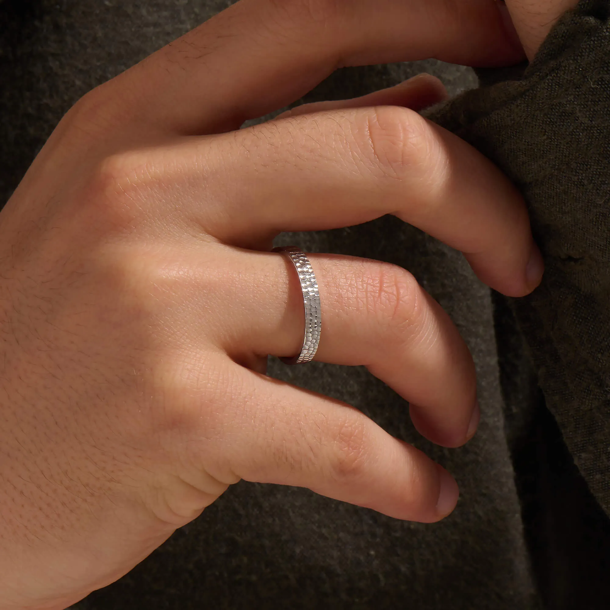Hammered Band Ring in Silver