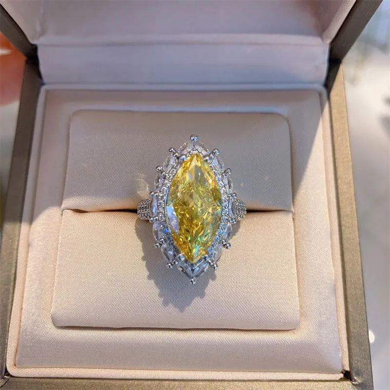 Horse Eye Shape Waterish Yellow Gemstone Ring