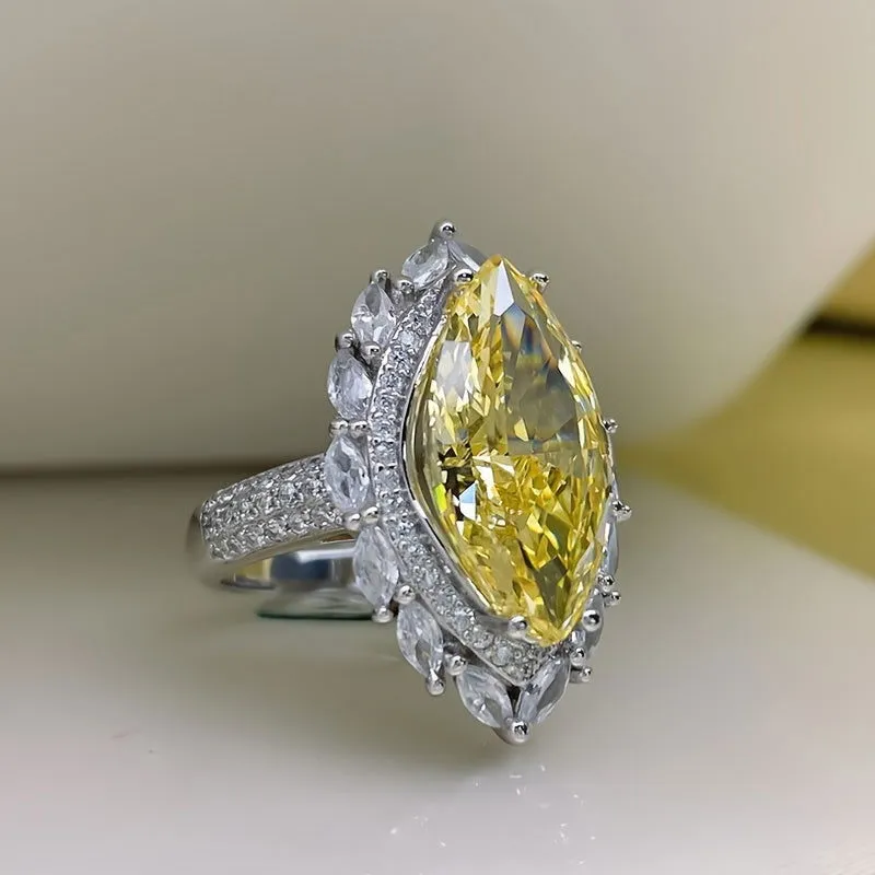Horse Eye Shape Waterish Yellow Gemstone Ring