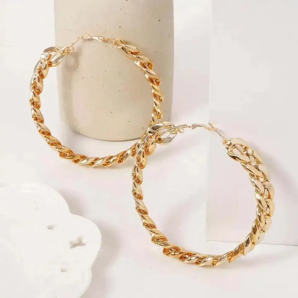 Linked Out hoops