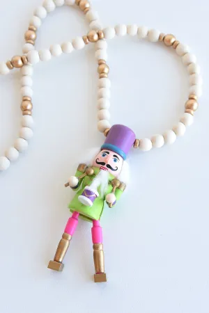 NUTCRACKER BEADED NECKLACE -GREEN