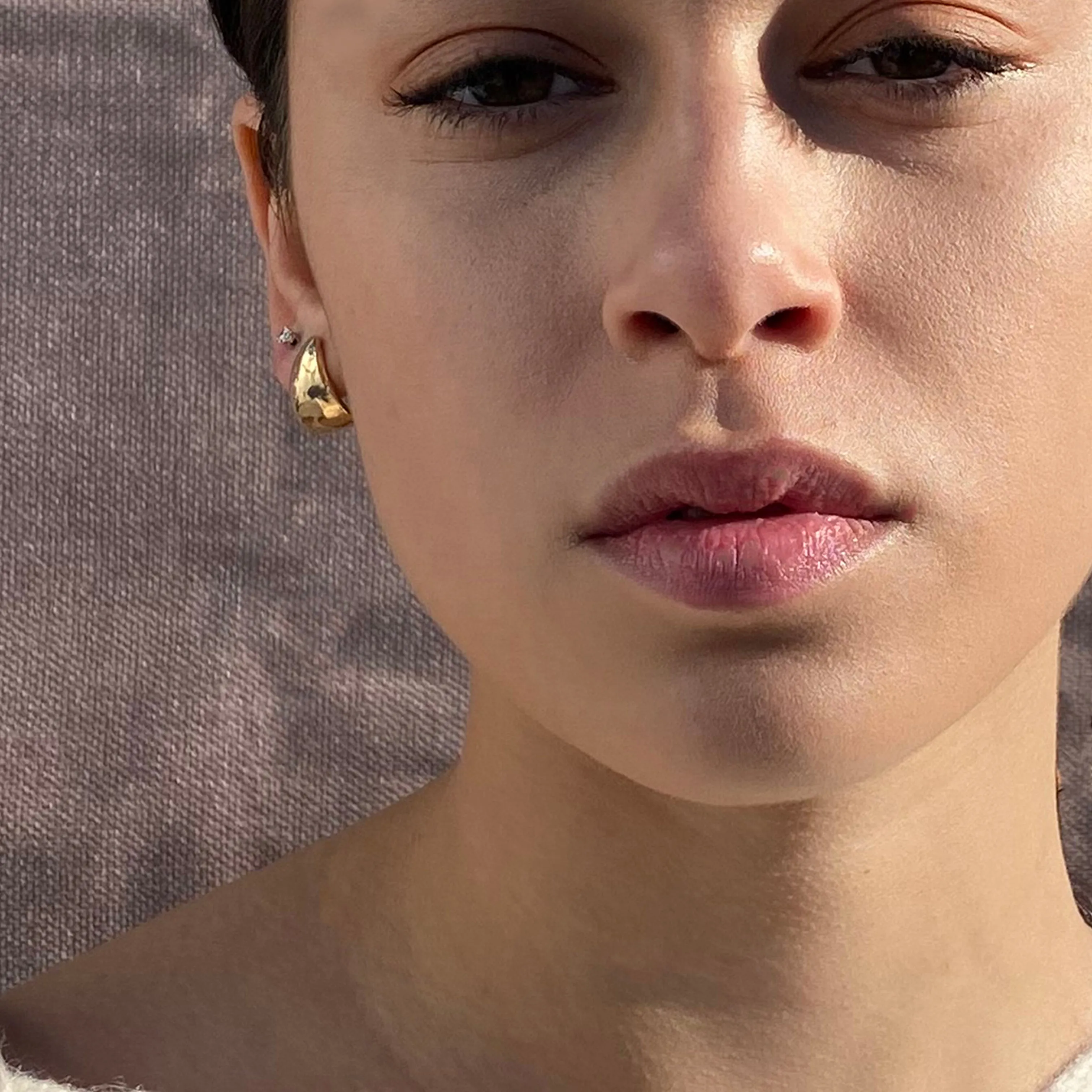 ORGANIC SHAPED GOLD EARRINGS