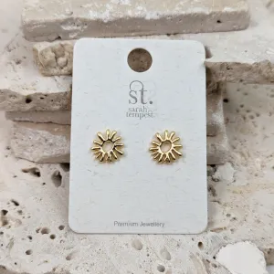 Organic sun type component stud earrings