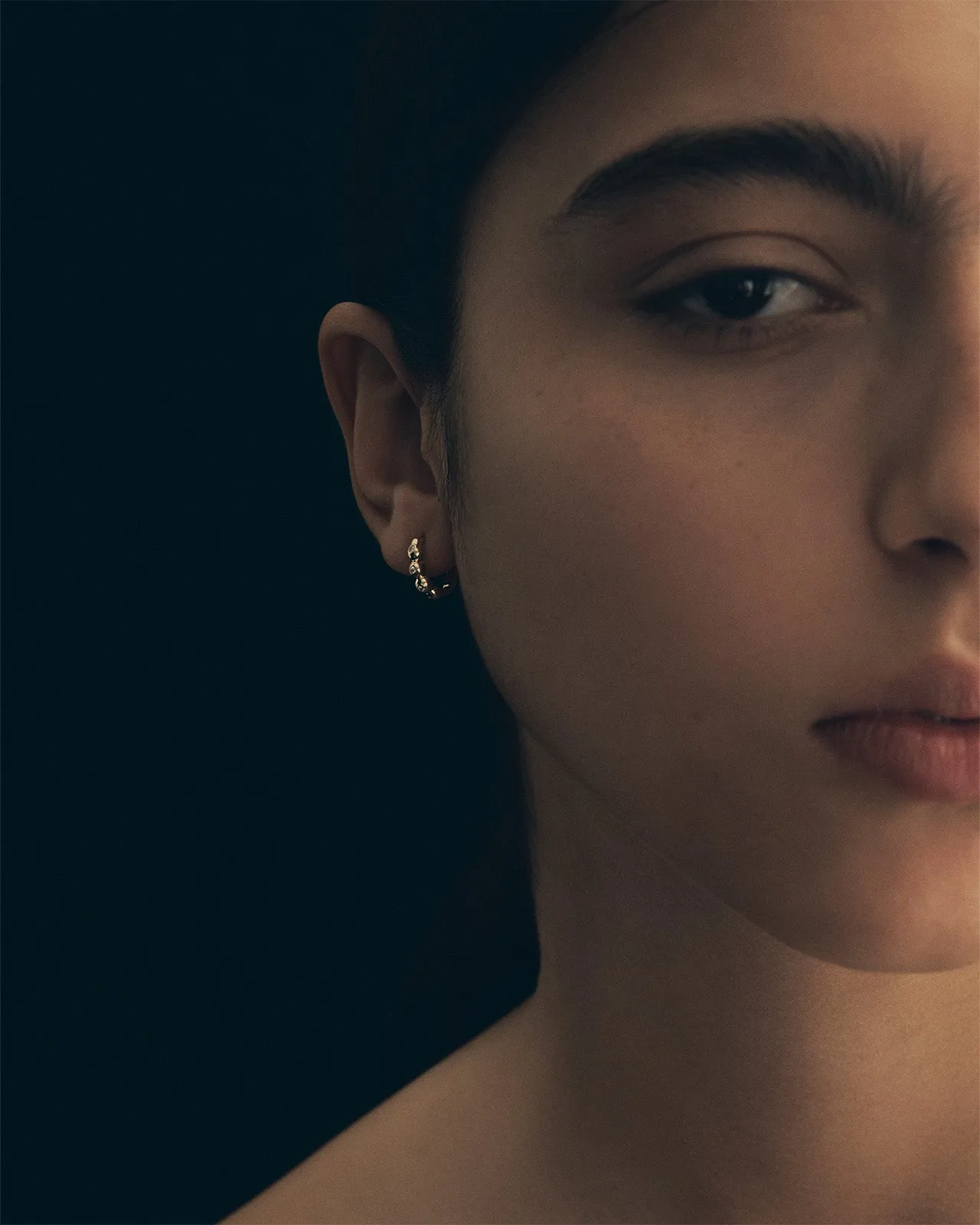 Relic XI Huggie Earrings Diamond Solid Gold