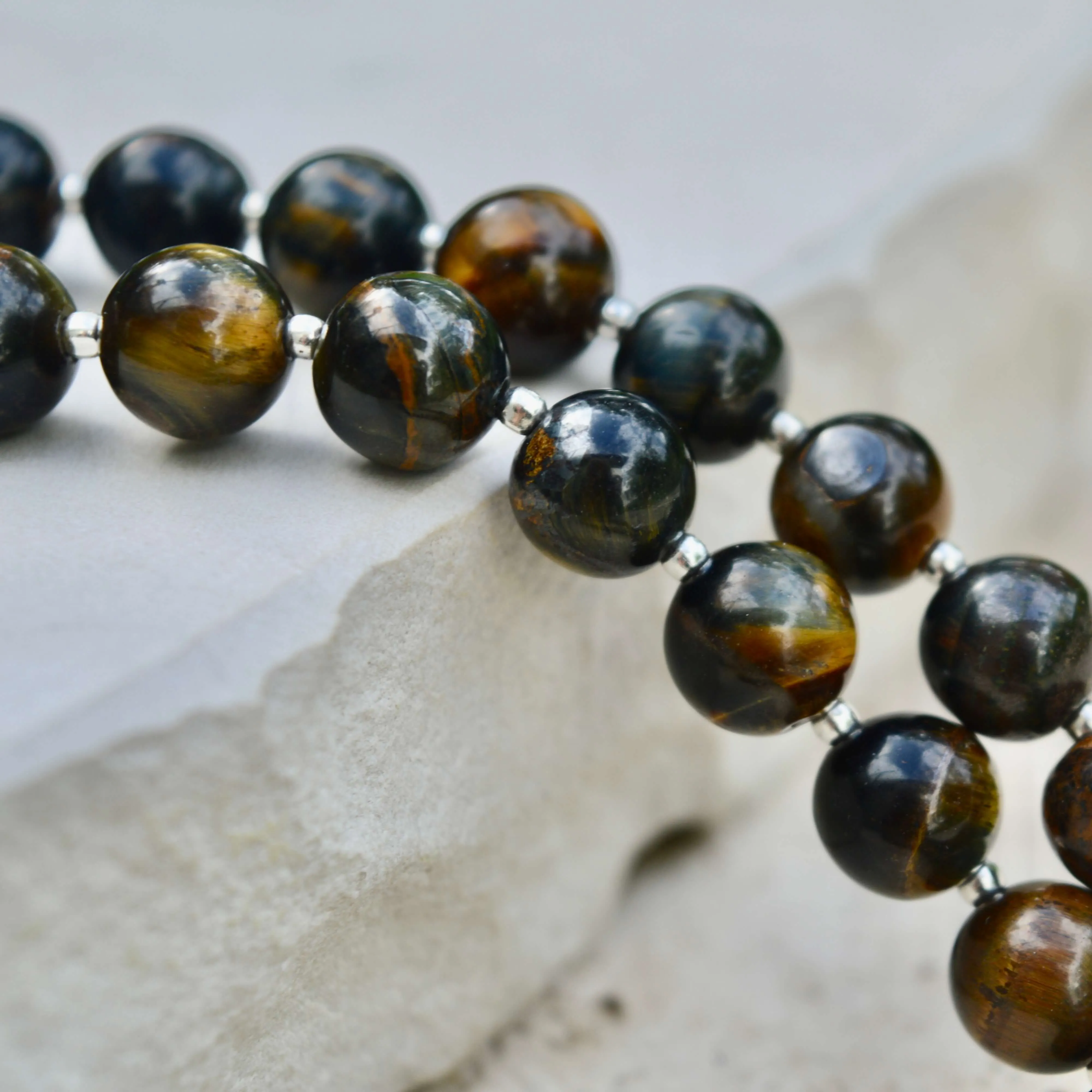 SHORT Tigers Eye & Silver BEADED NECKLACE