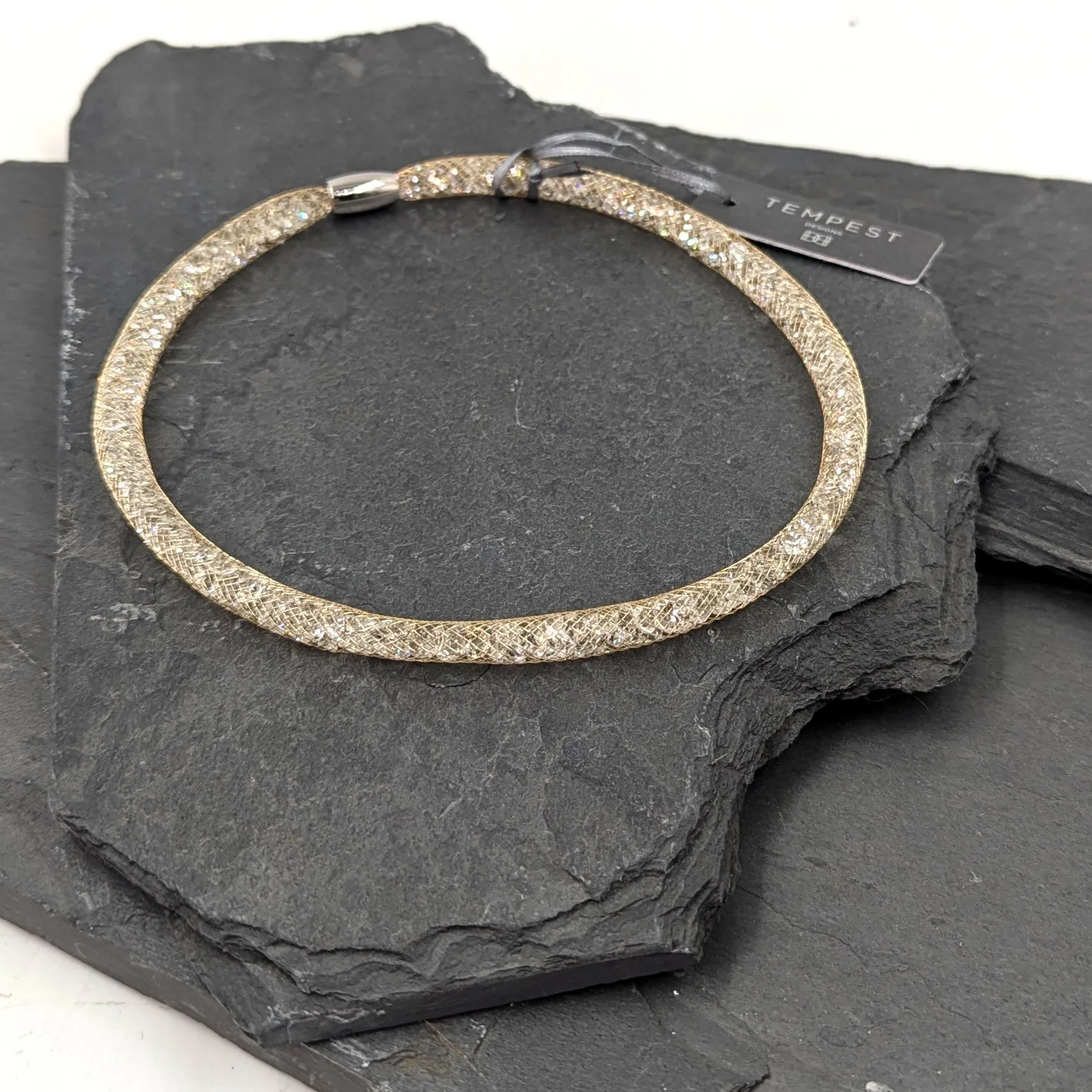 Simple encased crystal mesh necklace