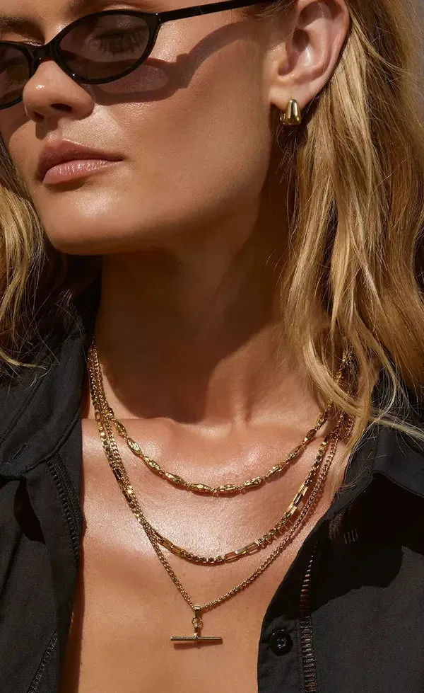 Tess Gold Hoop Earrings