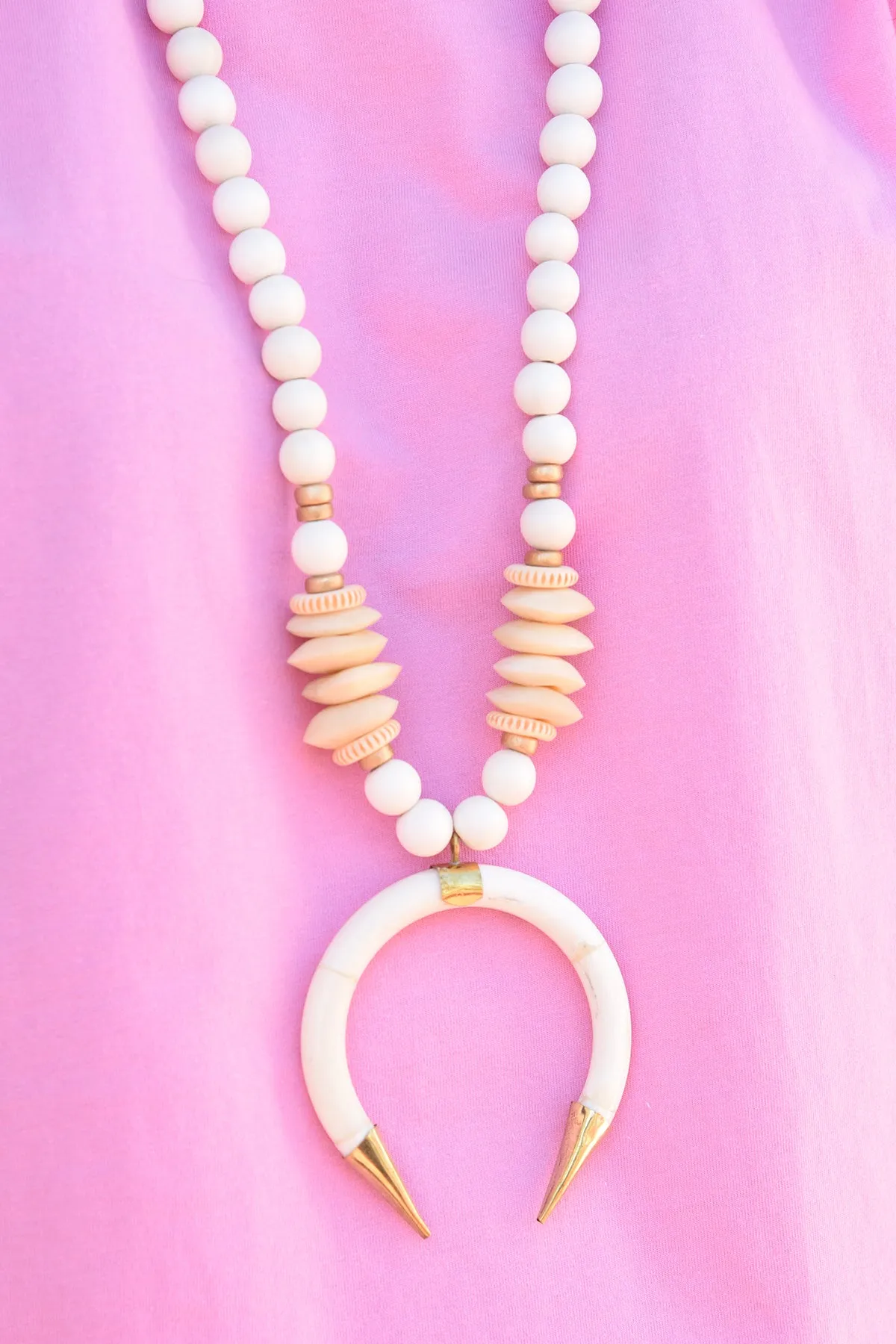 THE ADDISON NECKLACE -WHITE