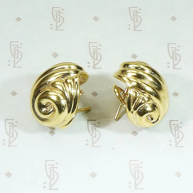 Vintage 18k Gold Shell Earrings by Chimento