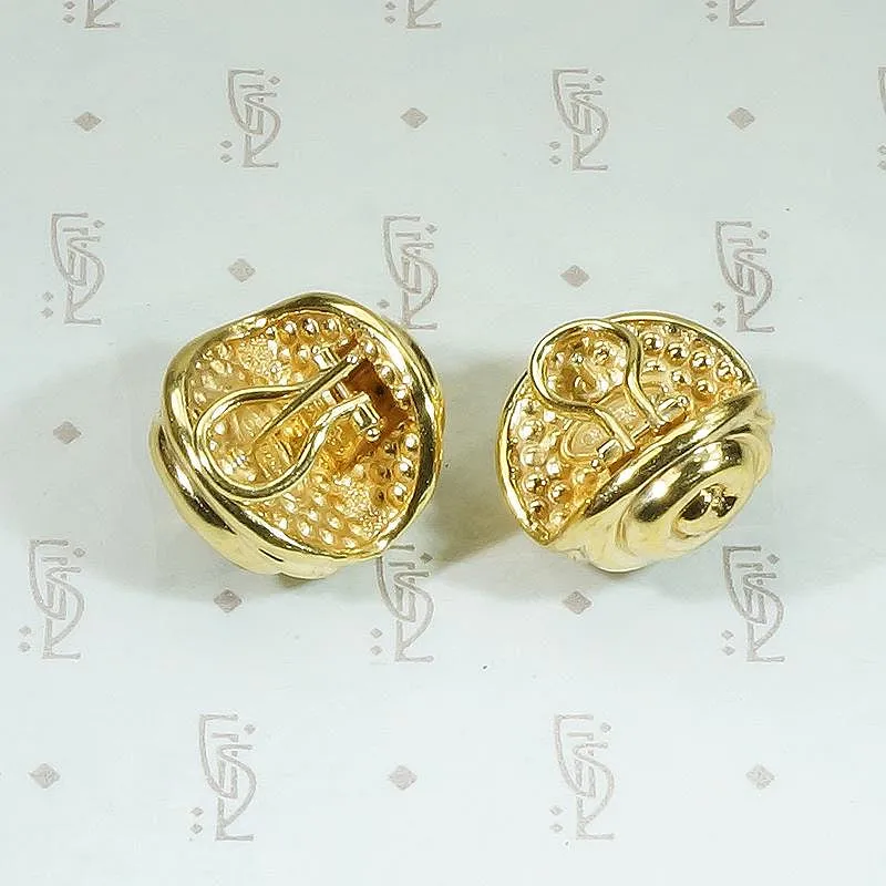 Vintage 18k Gold Shell Earrings by Chimento