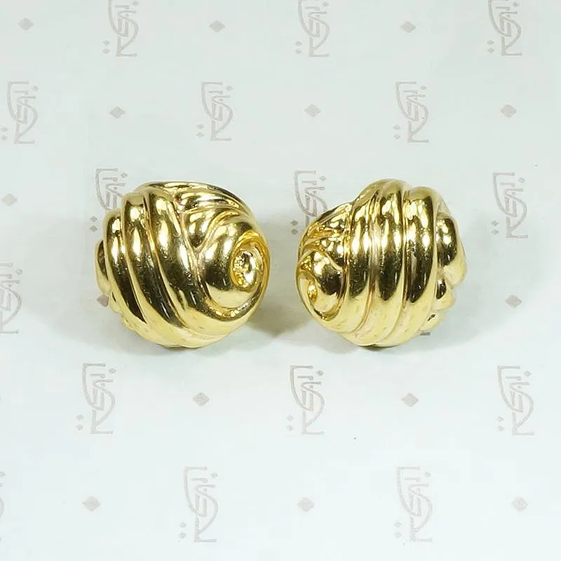 Vintage 18k Gold Shell Earrings by Chimento