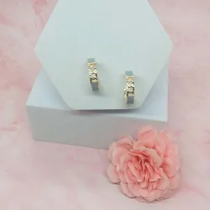 ZARINA- MINIMALIST STUDS